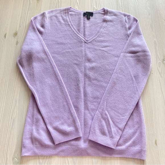 Charter Club Lilac Cashmere Sweater - Picture 1 of 7